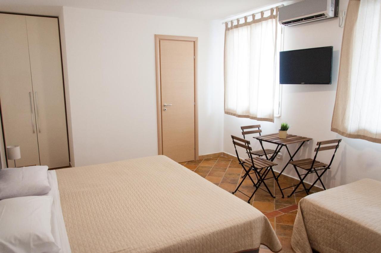 Guest House Del Lido Porto Empedocle Exterior photo